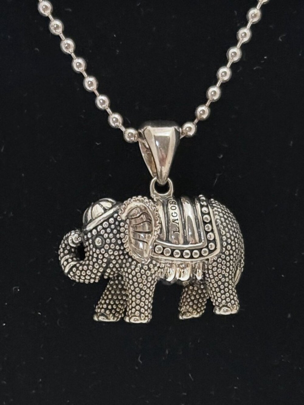 LAGOS RARE WONDERS CAVIAR ELEPHANT PENDANT & CHAIN - Picture 2 of 4